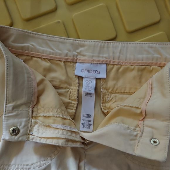 Vintage Retro Chico Pale Yellow Capri Chopped Rolled Cuff Pants, XS, 00 - Picture 7 of 8